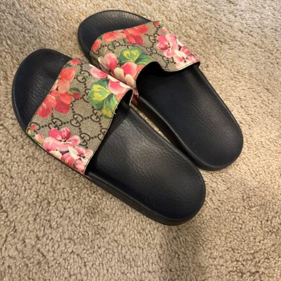 Gucci Floral Slides - Picture 1 of 2